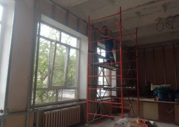 Ведутся масштабные работы по восстановлению школ и детских садов