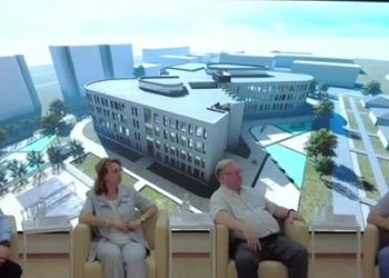 Донецкая школа № 22 станет образцом технологического оснащения