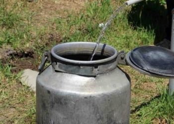 В Донецке установлены дополнительные емкости с водой