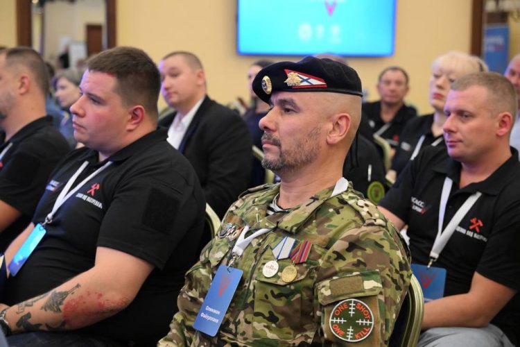 Кадровый резерв управленцев будет сформирован из ветеранов и участников спецоперации – Денис Пушилин