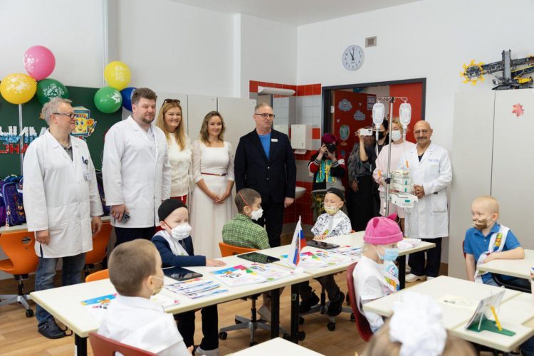 Госпитальные школы планируют открыть в ДНР в 2026 году в рамках проекта «УчимЗнаем»