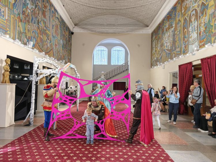 ‎В Донецке прошли «Богатырские забавы»