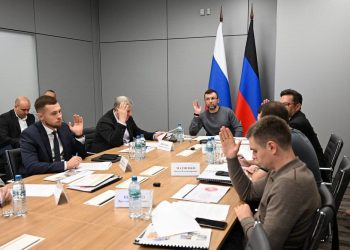 В Мариуполе восстановят спорткомплекс, а в Макеевке построят многоквартирный дом