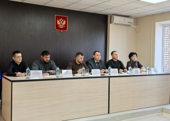 Глава ДНР встретился с жителями Ясиноватой