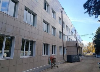 Регионы-шефы активно восстанавливают инфраструктуру медучреждений