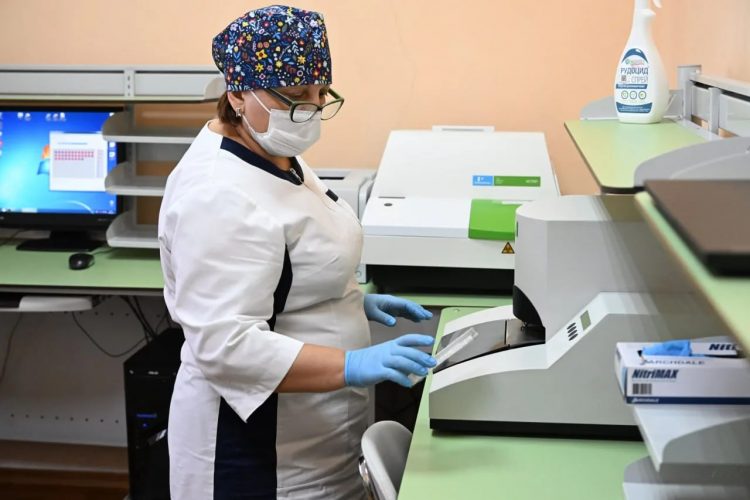 В республике внедрена новая программа мониторинга здоровья новорожденных