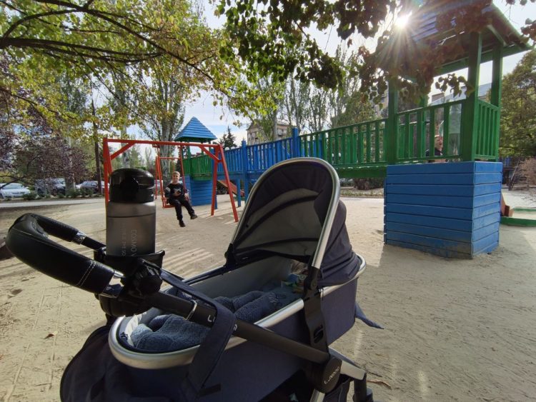 Как родителям оформить пособие по уходу за ребенком в возрасте до 1,5 лет