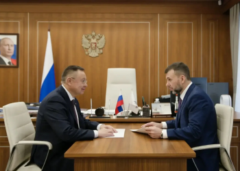 Глава ДНР встретился с министром строительства и ЖКХ России