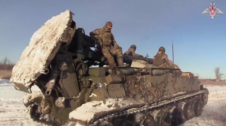 Противник понес потери в живой силе и технике — Минобороны РФ