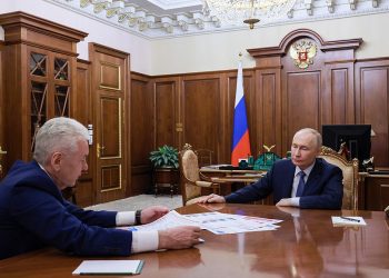 Новый вице-премьер займется развитием ЖКХ и строительной отрасли