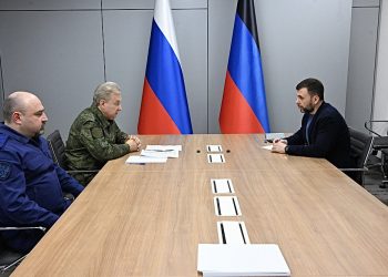 Продолжится оказание помощи жителям Курахова