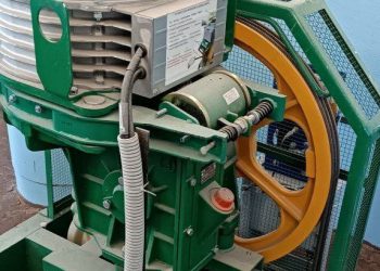 ‎В Шахтерске запустили лифты, которые не работали долгое время