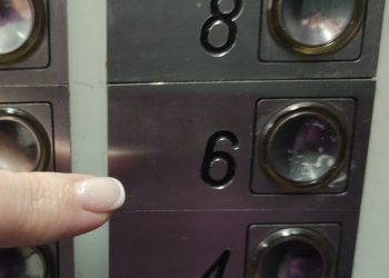 В республике продолжается программа модернизации лифтового хозяйства