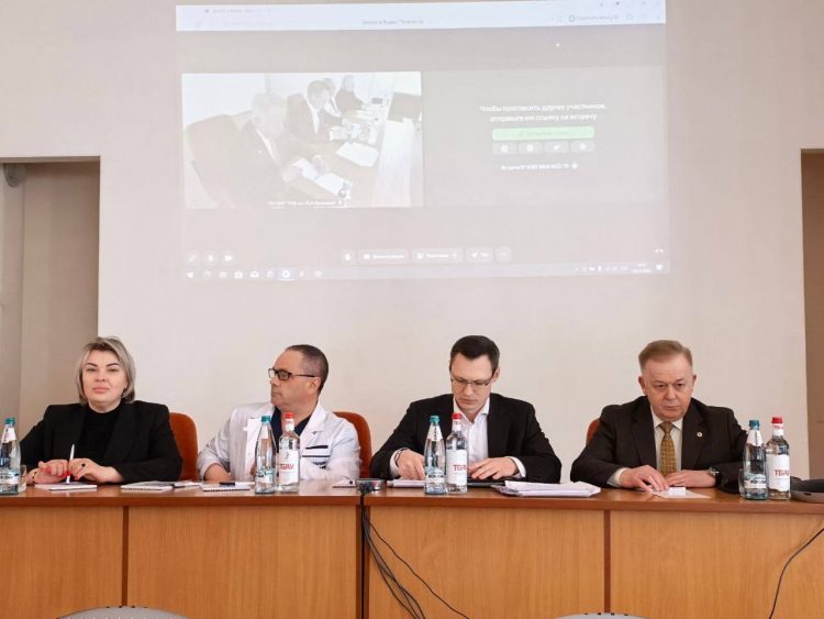 В Донецке прошло заседание Ассоциации работников здравоохранения
