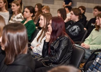 Петр Лундстрем встретился со студентами