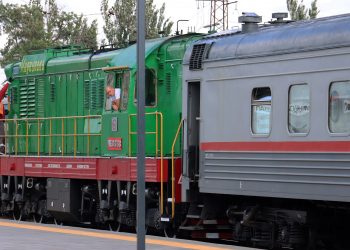 Ведется работа по развитию железнодорожного сообщения