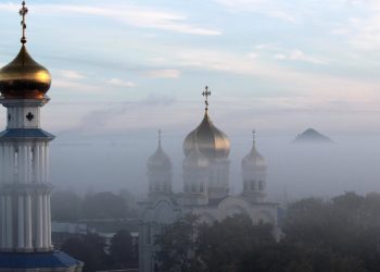 В Донецке восстановят монастырь и мечеть