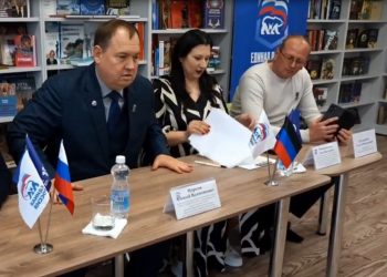 В Шахтерске приступили к ремонту линий наружного освещения