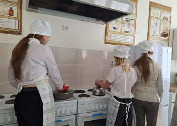 Новое оборудование поступило в мариупольские школы