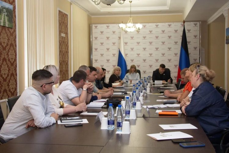 В Народном Совете обсудили вопрос размещения киосков по продаже печатной продукции