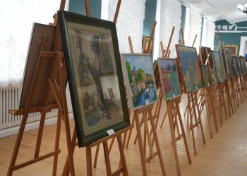 Республиканские музеи пополнят экспозиции новыми картинами