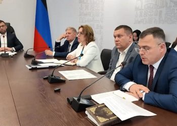 На оперативном совещании обсудили диспансеризацию жителей региона