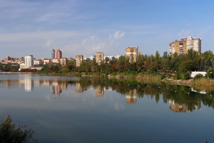 В Донецке временно отключат лифты